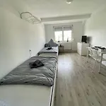 Renovierte In Direkt An Der Mosel! * 코블렌츠
