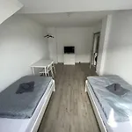 Renovierte In Direkt An Der Mosel! 아파트 *