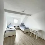Renovierte In Direkt An Der Mosel! * 코블렌츠