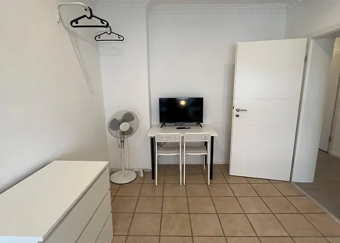 Renovierte In Direkt An Der Mosel! * 코블렌츠